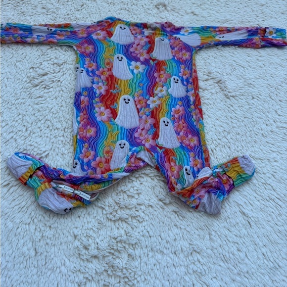Girls Velveteen by Bunny Knots fall pajamas - Picture 5 of 6